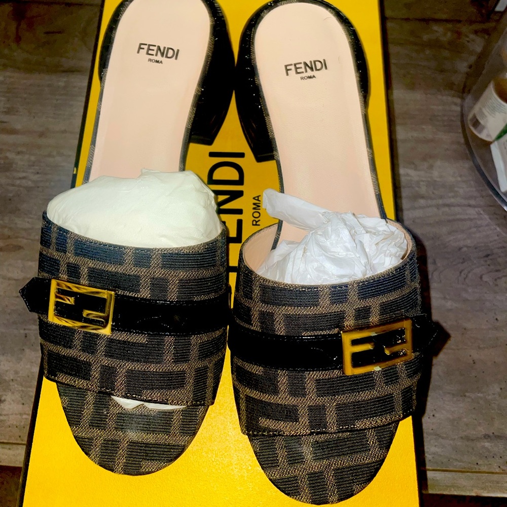 Fendi block heel sandal